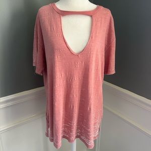 Lucky Brand Salmon Burnout Short Sleeve Tee w/Front Keyhole - Size XL